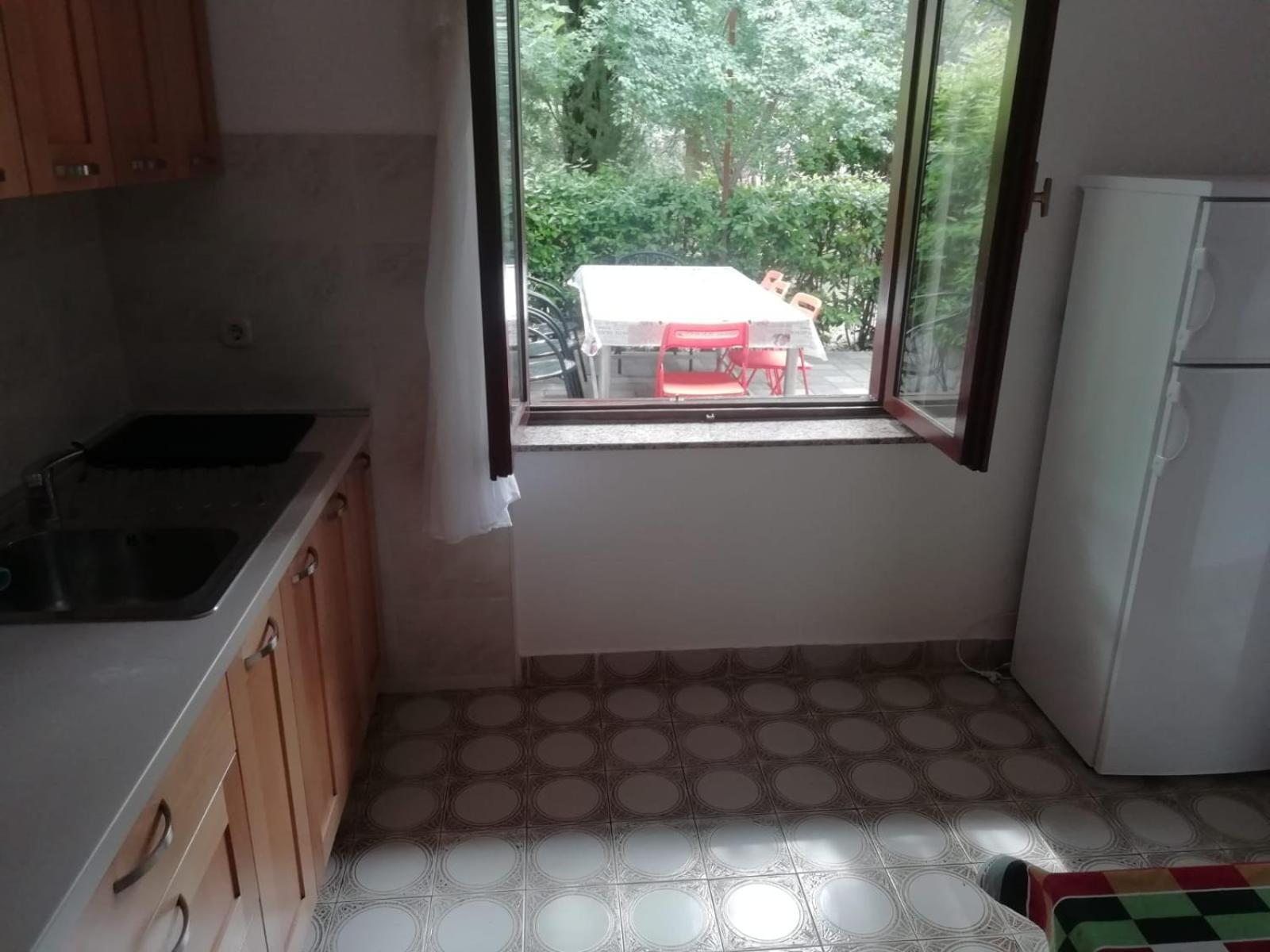 Apartments Mia Starigrad Paklenica Exterior photo